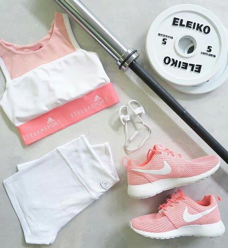 30 Cool Stylish Summer Workout Outfits for Women - Gym Outfit Ideas