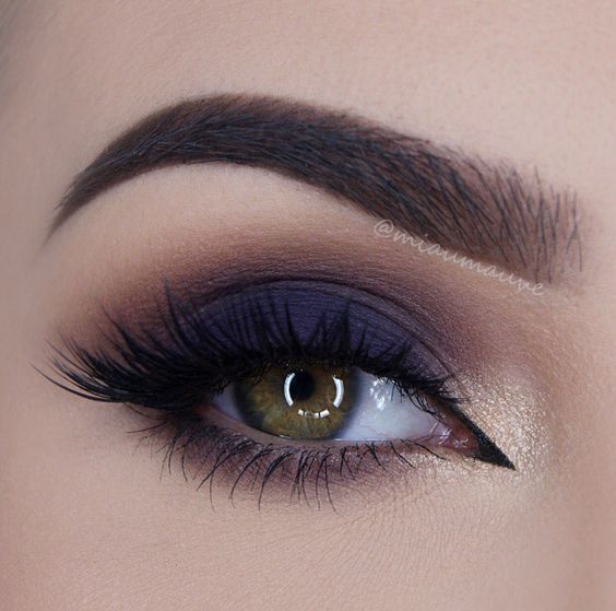 smokey eyes