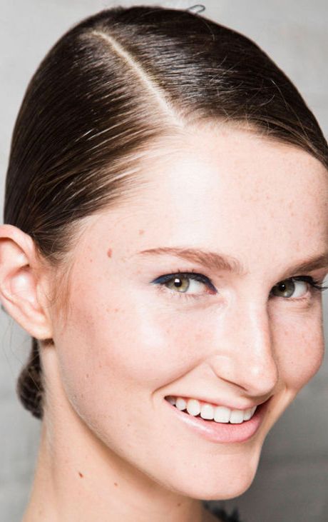 Beauty Tricks That Make You Look Younger