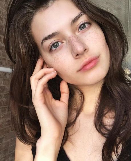 How to Look Gorgeous Without Makeup