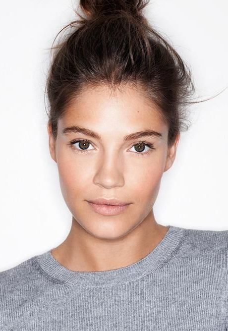 How to Look Gorgeous Without Makeup