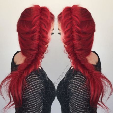 Stunning Red Hairstyles & Haircuts Ideas for Women