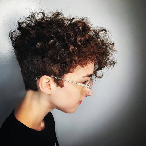 Trendy Short Hair Cuts for Women