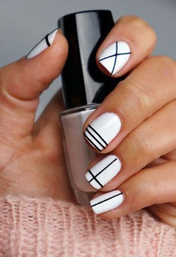 12 Stunning Short Manicures For Women