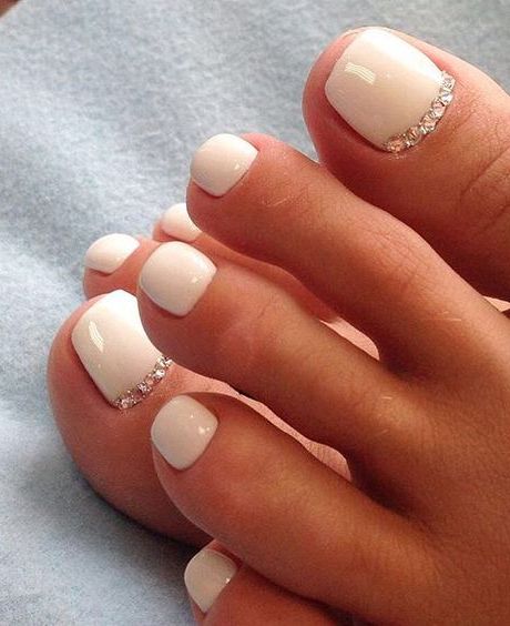 14 Stylish Cuticle Nail Design Ideas