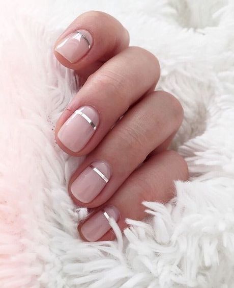 15 Gorgeous Minimalist Nail Design Ideas