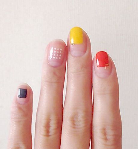 15 Gorgeous Minimalist Nail Design Ideas