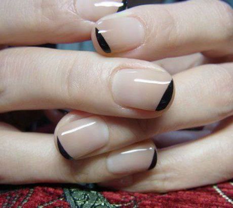 15 Gorgeous Minimalist Nail Design Ideas