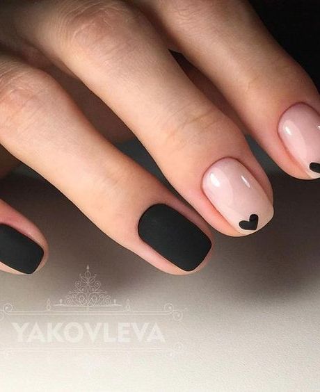 15 Gorgeous Minimalist Nail Design Ideas