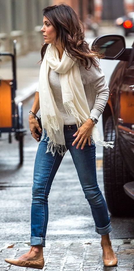 How to Wear Skinny Jeans With Flats