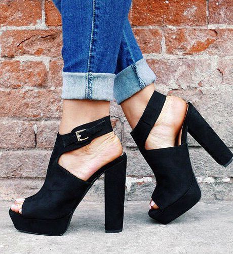 How to Wear Chunky Heels