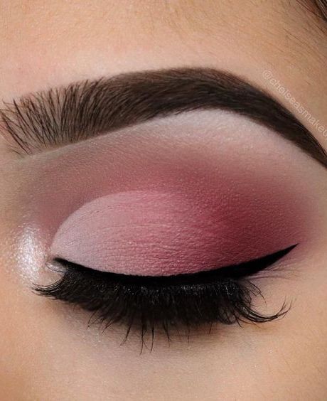 10 Gorgeous Back To School Eye Makeup Ideas