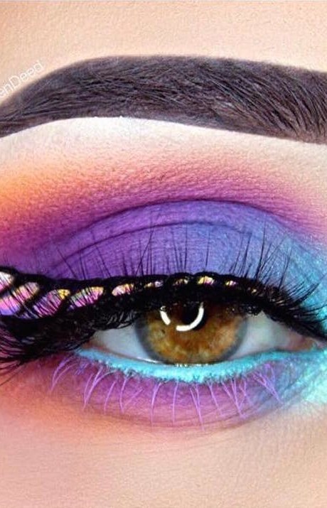 20 Glamorous Eye Makeup Looks - Hottest Makeup Trends