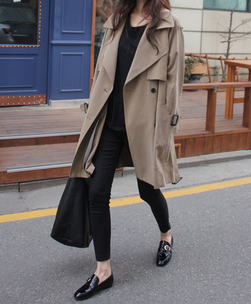 7 Ways to Wear a Trench Coat