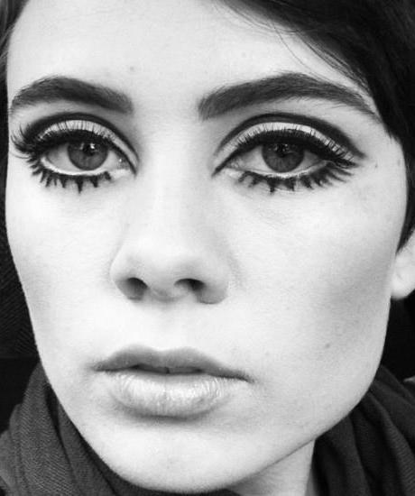 How to Pull off Doll Lashes