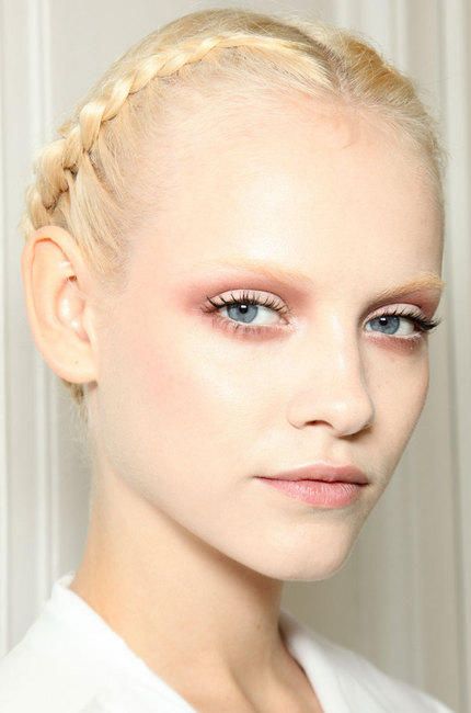 How to Rock (Temporary) Bleached Brows