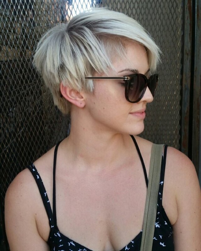 cool stylish short pixie cut