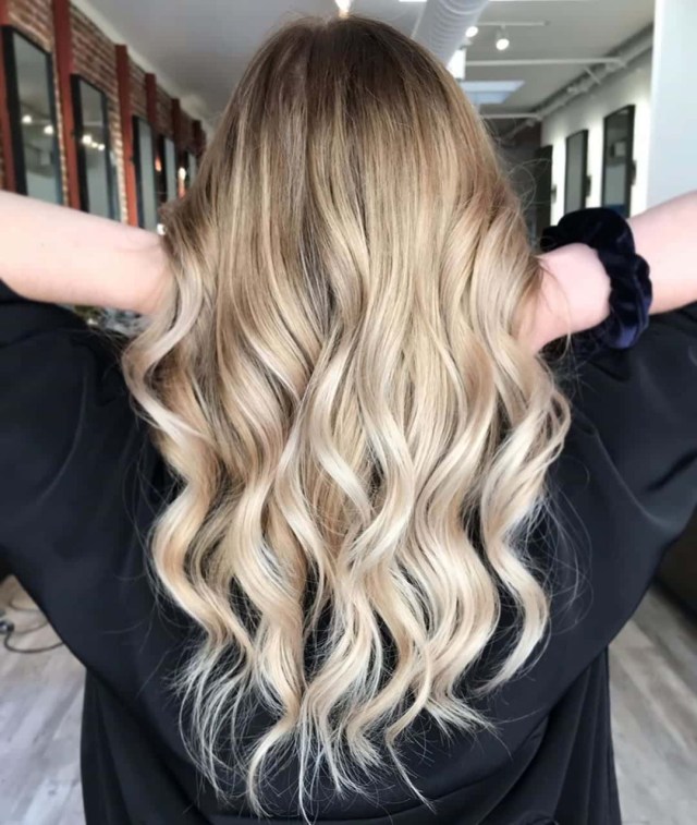 beach wave hair 