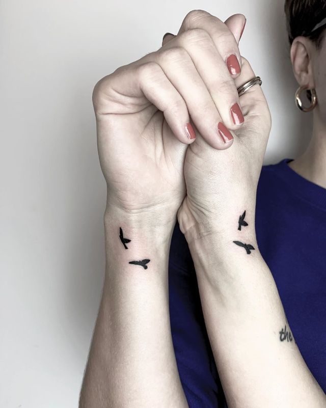 flying birds tattoo meaning