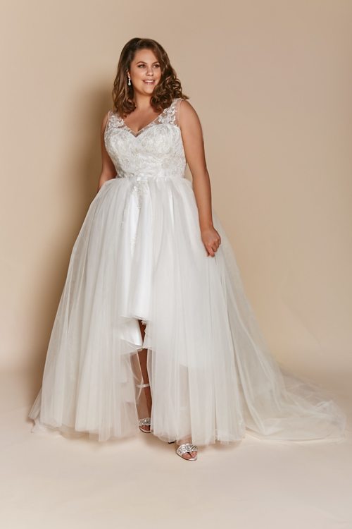 High-low wedding dress Luna - Short wedding dresses long bridal gowns