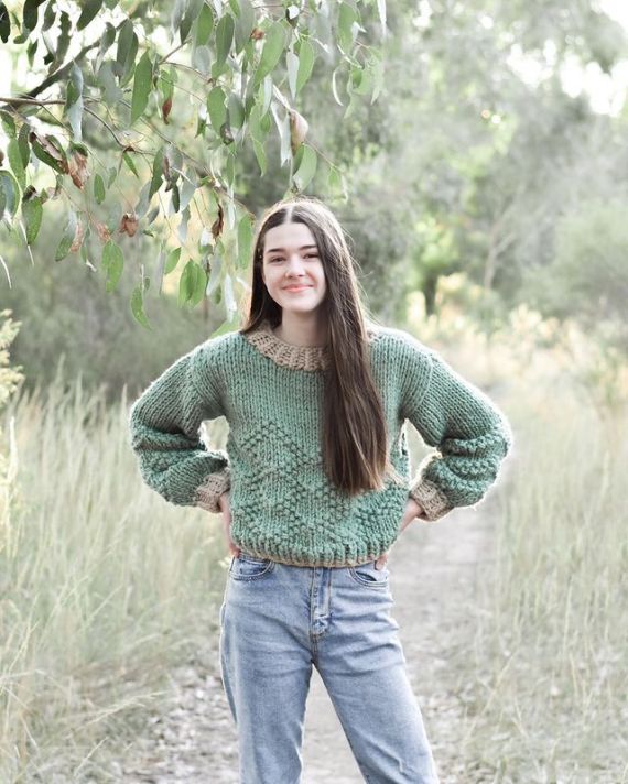 How to Wear Chunky Knits - Chunky Knit Sweater Outfit Ideas