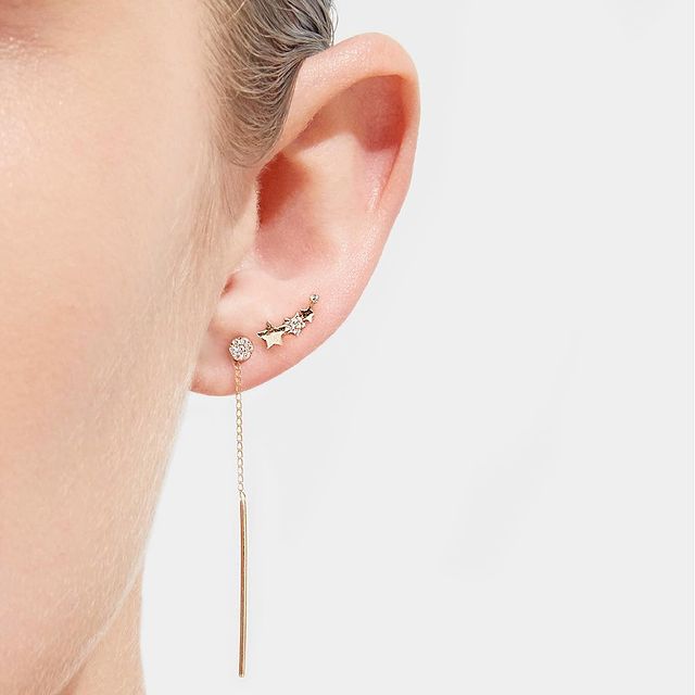 How to Wear Ear Crawlers & Look Stunning