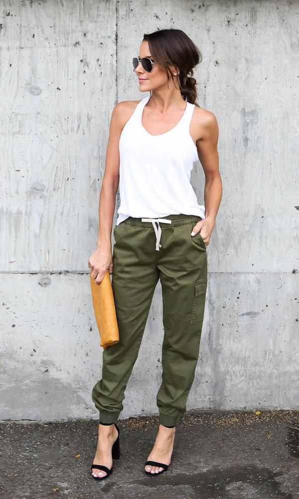 Fitted Women's Cargo Pants. #pants#skirt#bottom#clothingstore#tropicalstyle #ootdtravel #summerdress #trav… | Cargo pants women, Fashion, Jogger pants outfit dressy