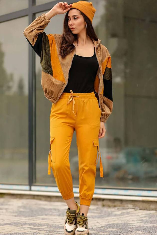 Women's Elastic Legs Mustard Cargo Pants 