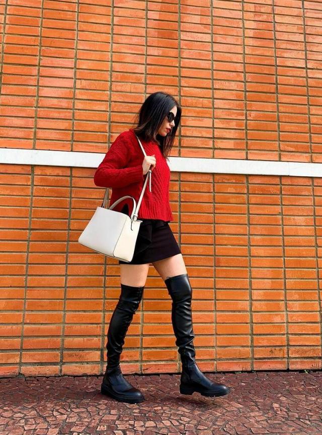 Over-the-knee boots & body shape