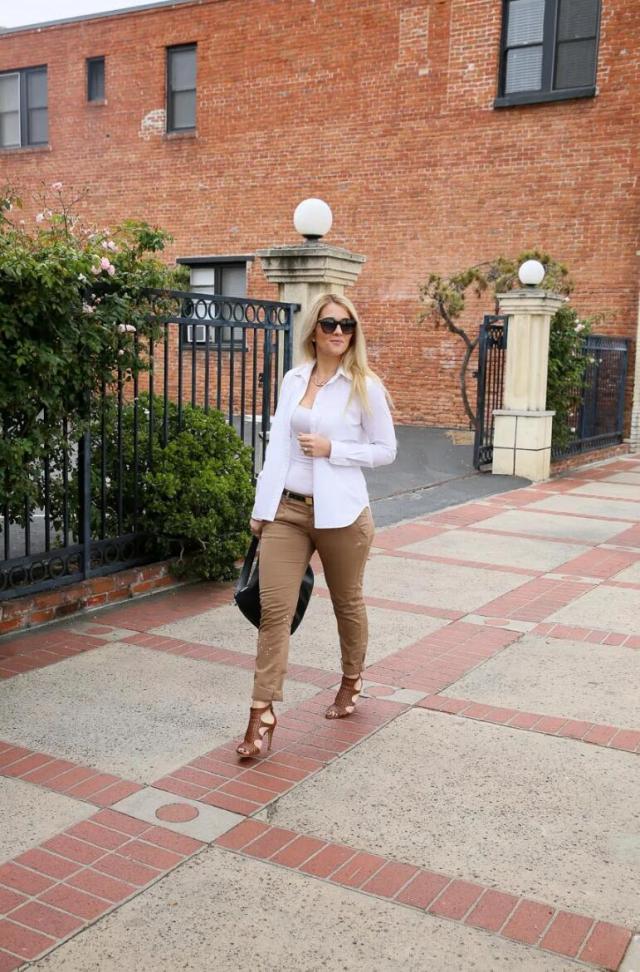 Khaki pants for women over 40 What to Wear with Khaki Pants: 20 Khaki Pants Outfit Ideas for Women