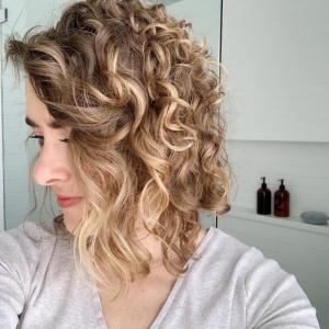 Voluminous hair 5 Tips for Making Your Hair Look More Voluminous