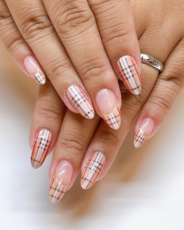 Plaid Presence nail designs