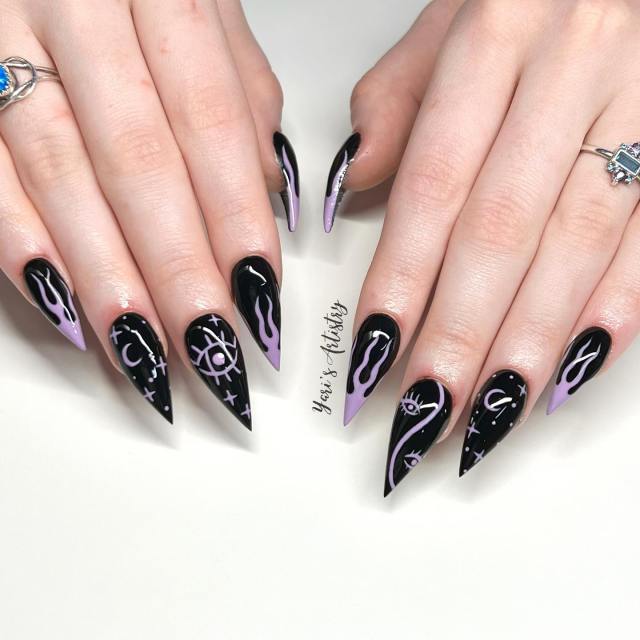 black Nail Designs this Season