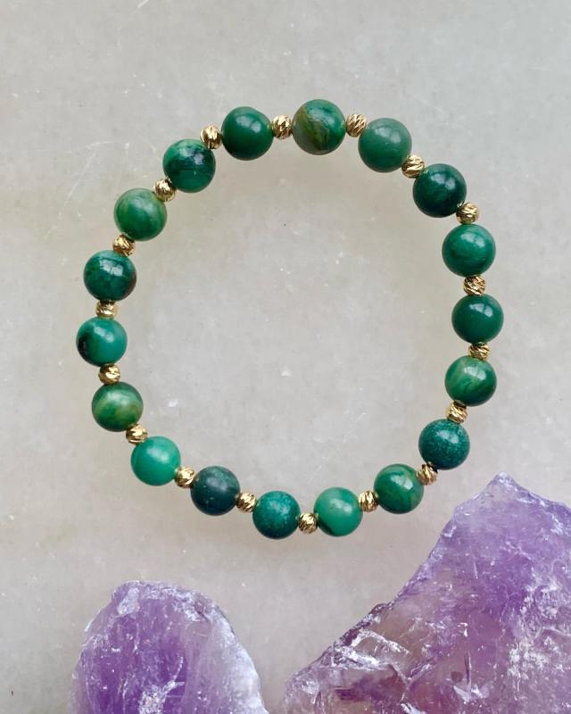 jade bracelet