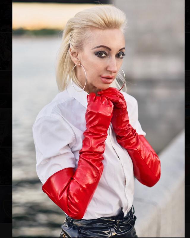 red leather gloves