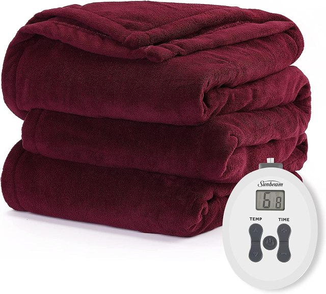 Sunbeam Microplush Heated Blanket Best Overall Electric Blanket 2